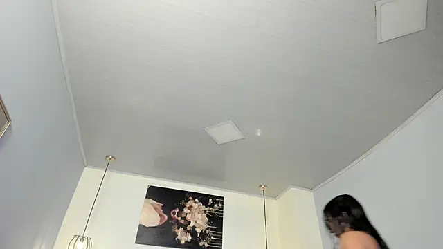 ayshel   online show from March 5, 2025, 4:56 am