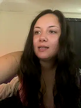 xocrybaby online show from October 12, 2025, 5:12 pm