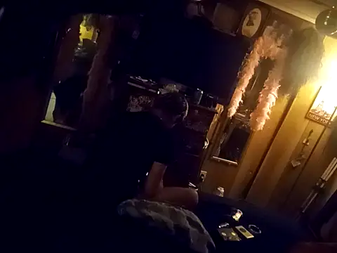 j hollywood91 online show from October 4, 2025, 5:05 am