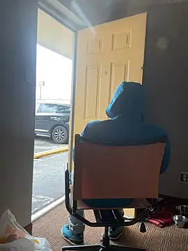 Stressreliever82 online show from April 19, 2026, 5:34 pm