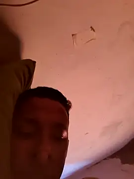 Snapshot of jhonjhon2131 chatting on November 20, 2025, 7:02 pm jhonjhon2131 online show from November 20, 2025, 7:02 pm
