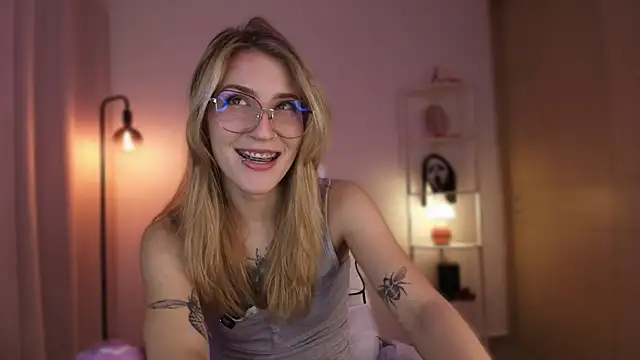 Dakotaa  online show from November 28, 2025, 4:37 am