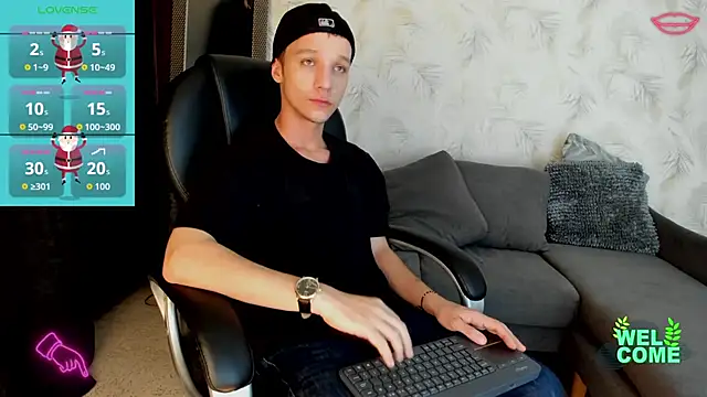 angelcortes online show from December 19, 2025, 11:23 pm