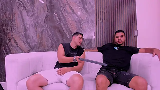 hot  guys  online show from December 3, 2025, 1:42 pm