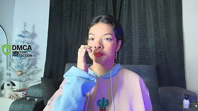 Snapshot of yungelitamor_ chatting on December 16, 2025, 5:12 am yungelitamor online show from December 16, 2025, 5:12 am