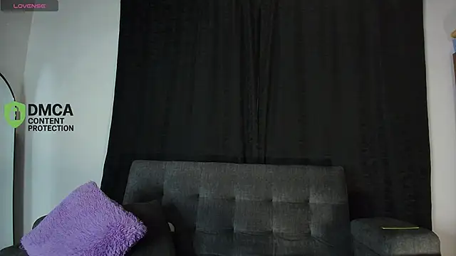 Snapshot of yungelitamor_ chatting on May 7, 2026, 5:02 am yungelitamor online show from May 7, 2026, 5:02 am