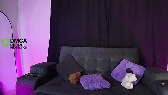 Snapshot of yungelitamor_ chatting on May 21, 2026, 5:25 am yungelitamor online show from May 21, 2026, 5:25 am