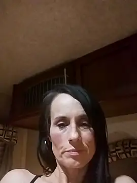 Snapshot of alaynapleez chatting on January 21, 2025, 12:04 am alaynapleez online show from January 21, 2025, 12:04 am