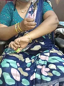 yours-kavaya online show from October 31, 2025, 12:11 am