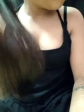 Snapshot of Roshni_98 chatting on April 19, 2026, 8:35 am Roshni 98 online show from April 19, 2026, 8:35 am