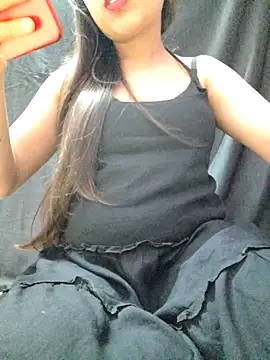 Snapshot of Roshni_98 chatting on May 5, 2026, 7:11 pm Roshni 98 online show from May 5, 2026, 7:11 pm