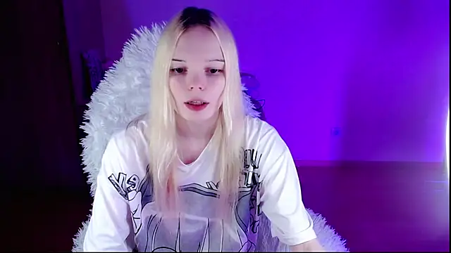 Emily Nyaffee online show from January 28, 2025, 8:26 pm