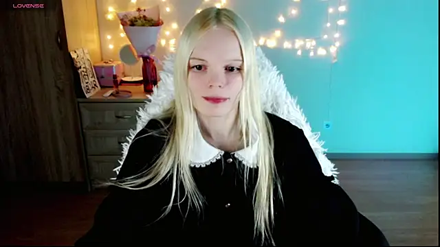 Emily Nyaffee online show from March 1, 2025, 8:21 pm