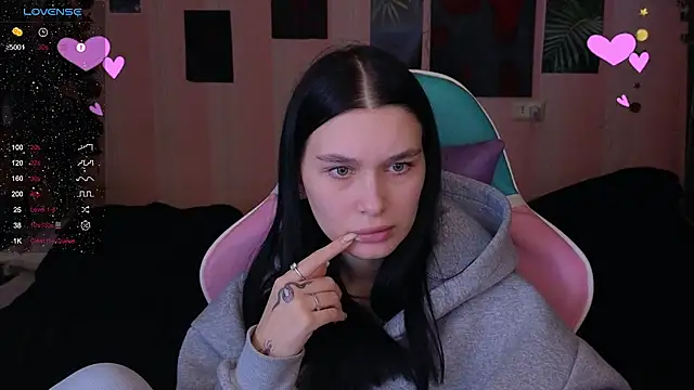 Snapshot of Amanda_Tender chatting on January 19, 2025, 9:45 pm Amanda Tender online show from January 19, 2025, 9:45 pm