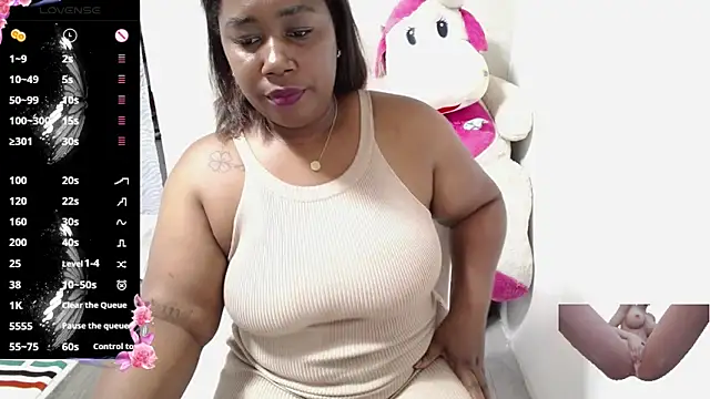 Snapshot of thickebonymilfF chatting on November 10, 2025, 2:10 am thickebonymilfF online show from November 10, 2025, 2:10 am
