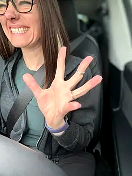 Snapshot of LadyLena1 chatting on November 11, 2025, 7:14 pm LadyLena1 online show from November 11, 2025, 7:14 pm