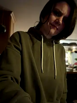 Snapshot of LadyLena1 chatting on December 14, 2025, 1:11 am LadyLena1 online show from December 14, 2025, 1:11 am