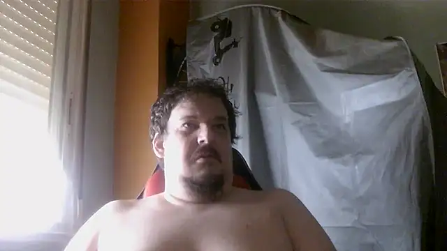 Snapshot of porkorossy chatting on July 14, 2026, 7:24 am porkorossy online show from July 14, 2026, 7:24 am