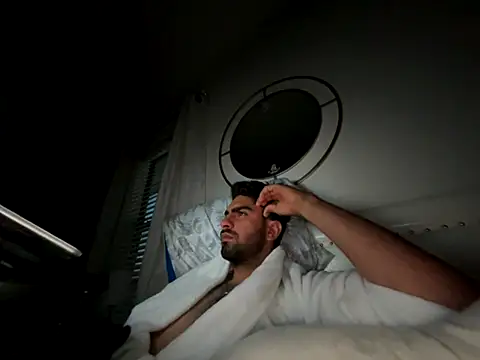 Snapshot of Carlos-195- chatting on September 16, 2025, 12:55 am Carlos-195- online show from September 16, 2025, 12:55 am