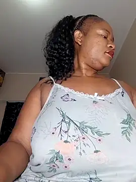 Snapshot of Bootyliciousbbw12 chatting on April 21, 2026, 3:57 am Bootyliciousbbw12 online show from April 21, 2026, 3:57 am