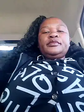 Snapshot of Bootyliciousbbw12 chatting on May 10, 2026, 7:24 am Bootyliciousbbw12 online show from May 10, 2026, 7:24 am