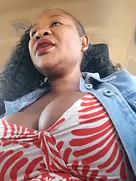 Snapshot of Bootyliciousbbw12 chatting on May 27, 2026, 6:32 am Bootyliciousbbw12 online show from May 27, 2026, 6:32 am