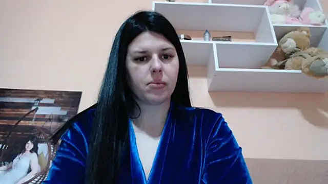 Snapshot of Annatrybebetter chatting on March 3, 2026, 9:42 pm Annatrybebetter online show from March 3, 2026, 9:42 pm