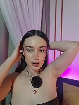 Snapshot of Kate_Amaretto_ chatting on June 5, 2026, 1:34 am Kate Amaretto online show from June 5, 2026, 1:34 am