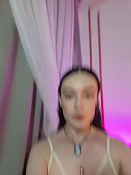 Snapshot of Kate_Amaretto_ chatting on June 26, 2026, 1:21 am Kate Amaretto online show from June 26, 2026, 1:21 am