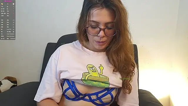 Snapshot of irinasweet27 chatting on March 14, 2025, 2:30 pm irinasweet27 online show from March 14, 2025, 2:30 pm