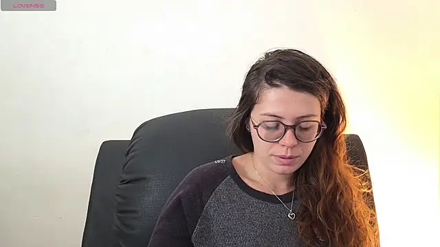 Snapshot of irinasweet27 chatting on September 18, 2025, 1:13 pm irinasweet27 online show from September 18, 2025, 1:13 pm