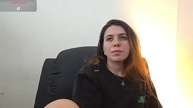 Snapshot of irinasweet27 chatting on October 5, 2025, 12:31 am irinasweet27 online show from October 5, 2025, 12:31 am