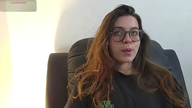 Snapshot of irinasweet27 chatting on October 17, 2025, 2:08 pm irinasweet27 online show from October 17, 2025, 2:08 pm