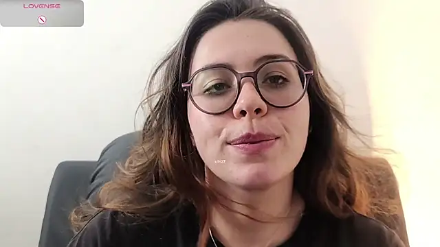 Snapshot of irinasweet27 chatting on October 24, 2025, 12:30 am irinasweet27 online show from October 24, 2025, 12:30 am