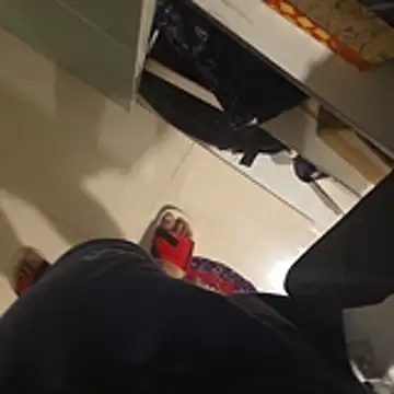 Snapshot of surfer_fun29 chatting on December 1, 2025, 3:11 am surfer fun29 online show from December 1, 2025, 3:11 am