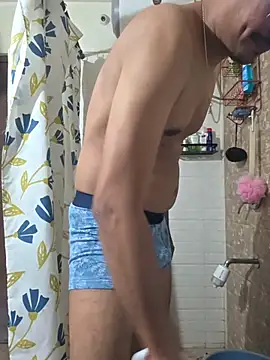 Snapshot of surfer_fun29 chatting on December 14, 2025, 7:03 am surfer fun29 online show from December 14, 2025, 7:03 am