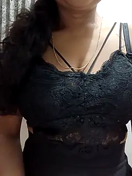 Snapshot of Dhum-Soni chatting on April 3, 2026, 7:01 pm Dhum-Soni online show from April 3, 2026, 7:01 pm