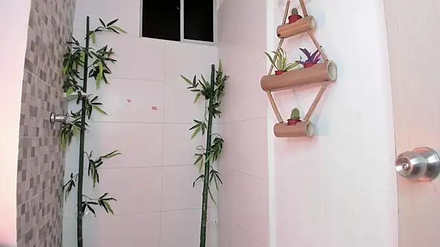 Snapshot of keissy_rincon_ chatting on November 7, 2025, 8:31 pm keissy rincon online show from November 7, 2025, 8:31 pm