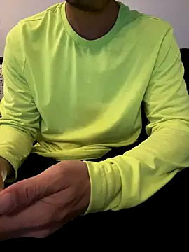 Snapshot of demonslayerr999 chatting on December 3, 2024, 7:43 am demonslayerr999 online show from December 3, 2024, 7:43 am