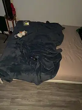 Snapshot of demonslayerr999 chatting on January 17, 2025, 6:15 am demonslayerr999 online show from January 17, 2025, 6:15 am