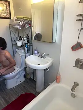 Snapshot of demonslayerr999 chatting on March 7, 2025, 10:43 pm demonslayerr999 online show from March 7, 2025, 10:43 pm