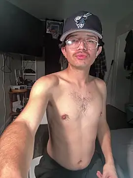 Snapshot of demonslayerr999 chatting on September 11, 2025, 6:13 am demonslayerr999 online show from September 11, 2025, 6:13 am