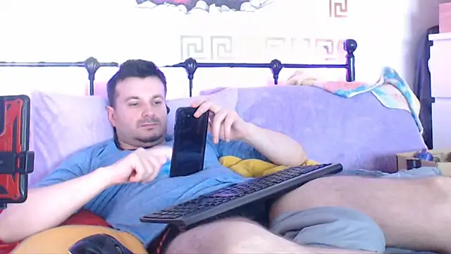 Snapshot of erotico69xxx chatting on January 9, 2025, 11:13 pm erotico69xxx online show from January 9, 2025, 11:13 pm