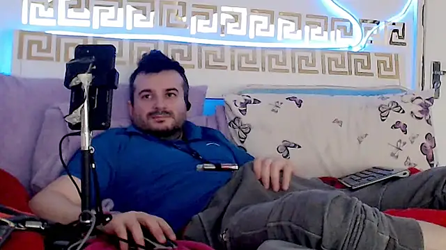 Snapshot of erotico69xxx chatting on October 29, 2025, 12:51 pm erotico69xxx online show from October 29, 2025, 12:51 pm