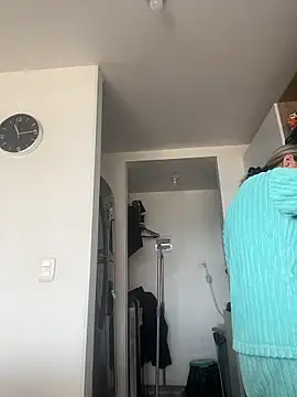 Ameellie online show from February 10, 2026, 4:22 pm