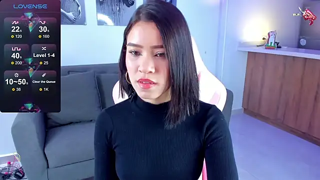 sophia willians online show from December 27, 2024, 1:39 pm
