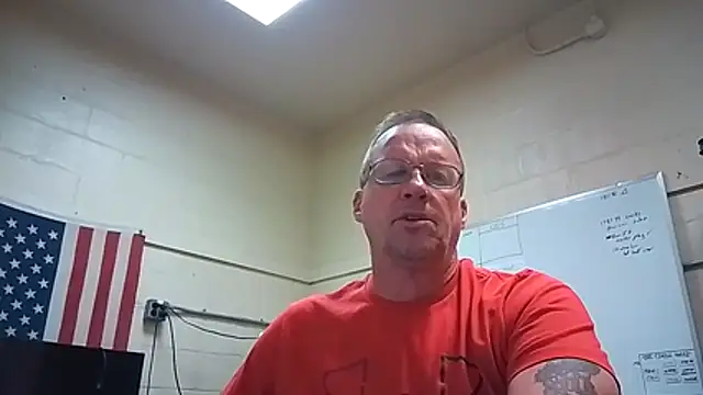 Cockrub1 online show from November 19, 2025, 12:16 pm