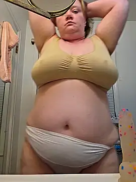 Snapshot of virgieblanca chatting on May 4, 2026, 3:02 am virgieblanca online show from May 4, 2026, 3:02 am