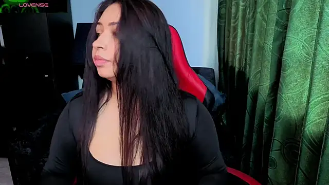 charlotee lovee69 online show from March 2, 2026, 9:32 pm