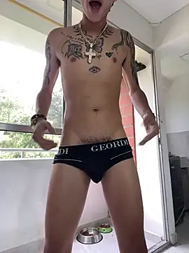 Snapshot of Hardcockboysxxx chatting on February 18, 2025, 4:48 pm Hardcockboysxxx online show from February 18, 2025, 4:48 pm